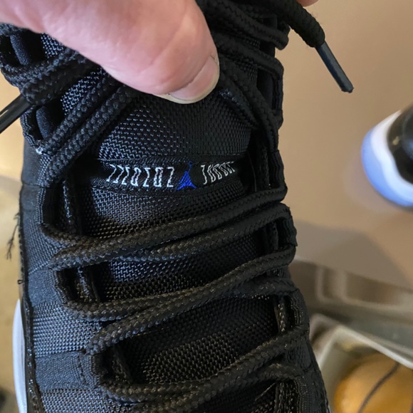 Jordan 11’s  Space Jam retros main image 7